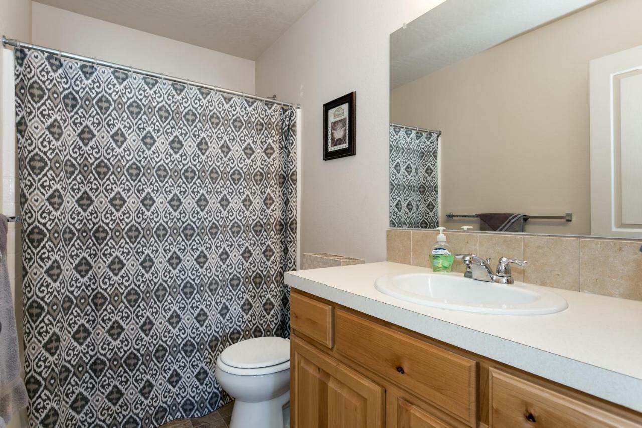 Gray Cloud Townhomes Meridian Luaran gambar