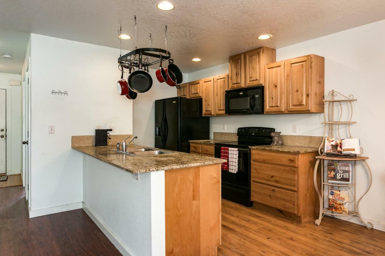 Gray Cloud Townhomes Meridian Luaran gambar