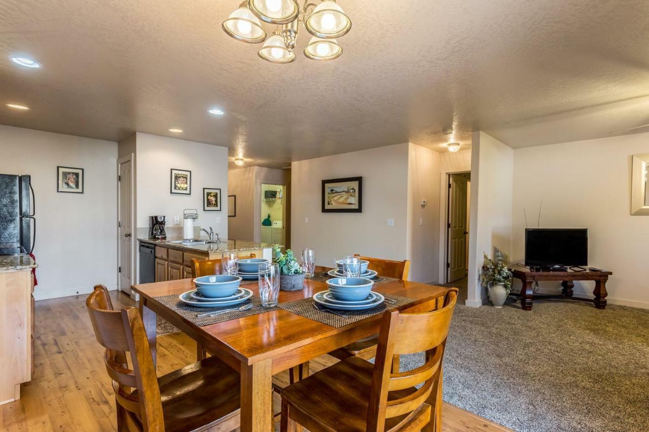 Gray Cloud Townhomes Meridian Luaran gambar